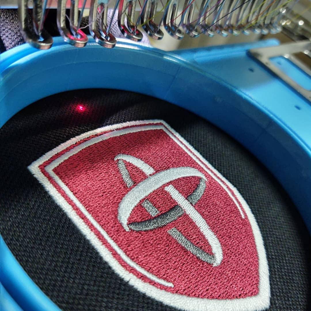 Desenvolvimento para camiseta polo Piquet software Wilcom original 